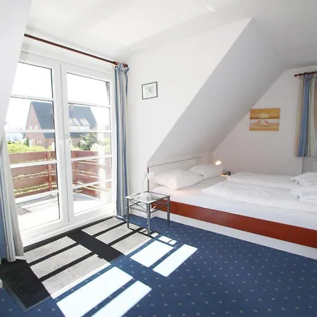 Merle - Im Grund 31 B Holiday home Wenningstedt-Braderup